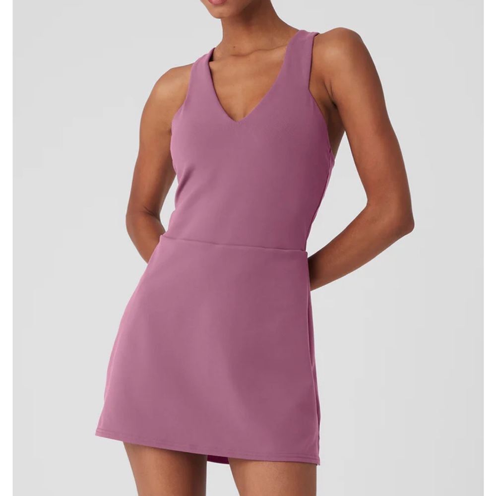 Alo Yoga Airbrush Real Dress Soft Mulberry